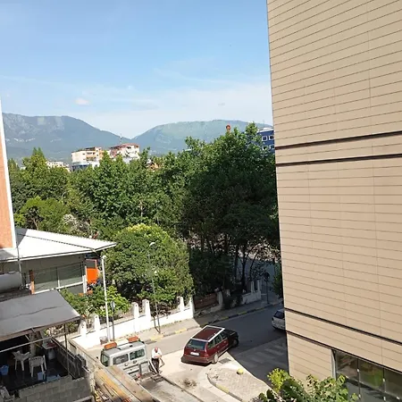 Royal Tag Opposite Nalu Restaurant Апартаменты